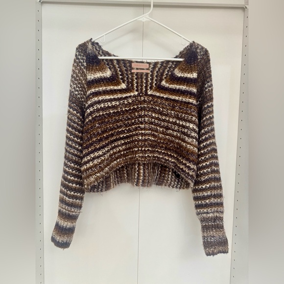 Urban Outfitters - Levy V Pullover - XS - Picture 2 of 4